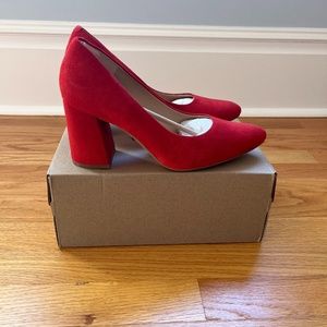Clarks Laina 85 Court Red Suede Heels, Size 9